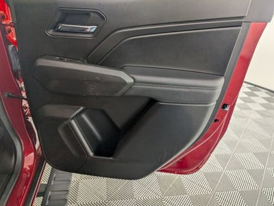 2025 Chevrolet Colorado WT/LT