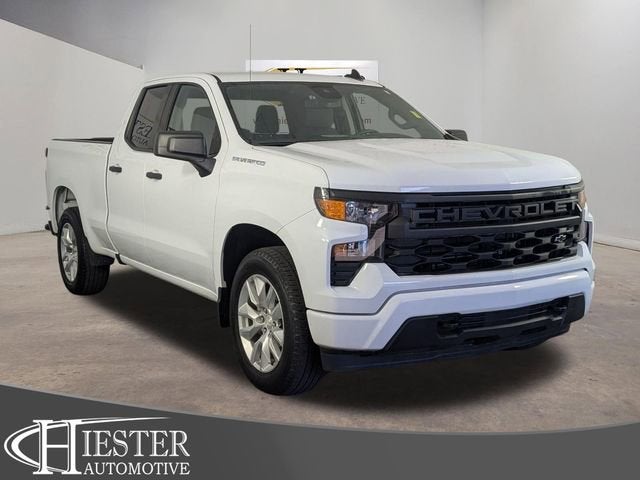 2023 Chevrolet Silverado 1500 Custom Double Cab Std Box's photo