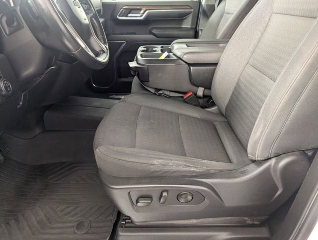 2022 Chevrolet Silverado 1500 RST - Photo 12