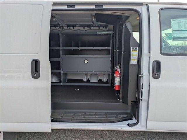 2024 Chevrolet Express Cargo 2500 WT