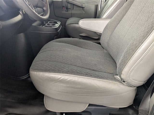 2024 Chevrolet Express Cargo 2500 WT