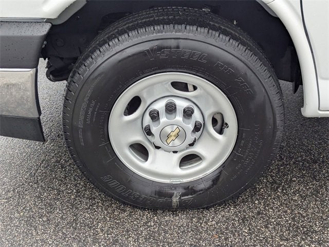 2024 Chevrolet Express Cargo 2500 WT