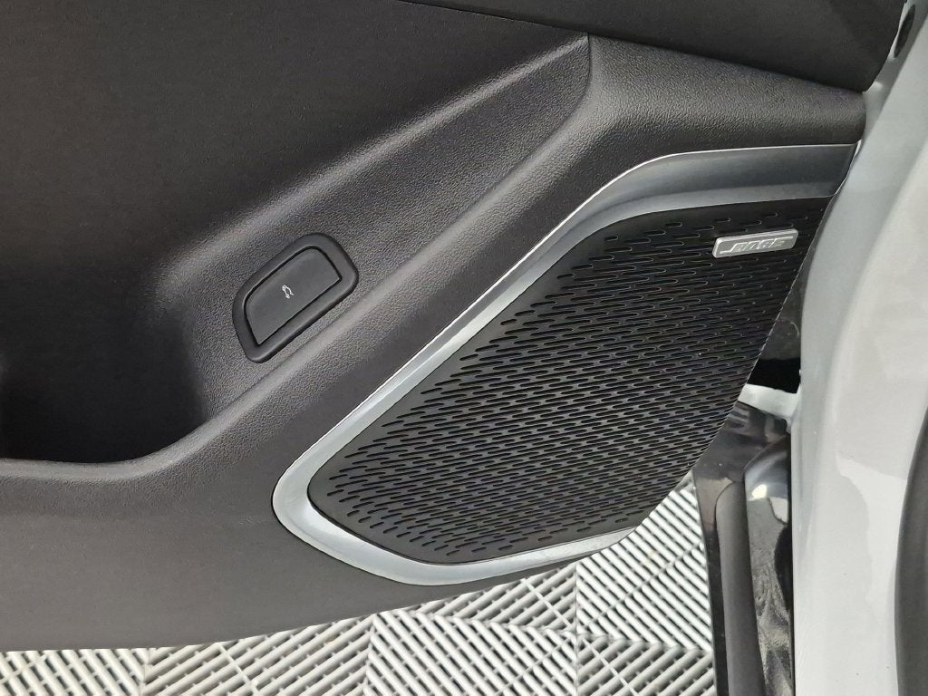 2024 GMC Acadia Denali - Photo 15