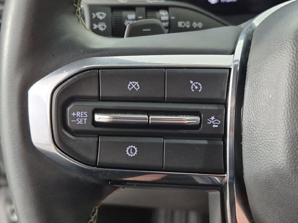 2024 GMC Acadia Denali - Photo 18