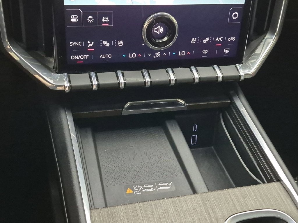 2024 GMC Acadia Denali - Photo 26