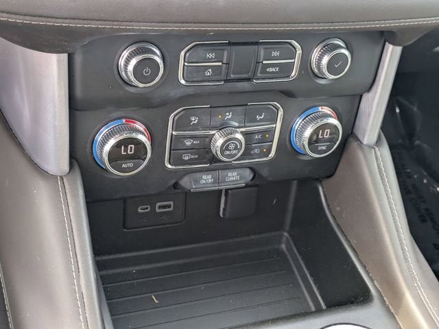 2022 GMC Yukon SLE