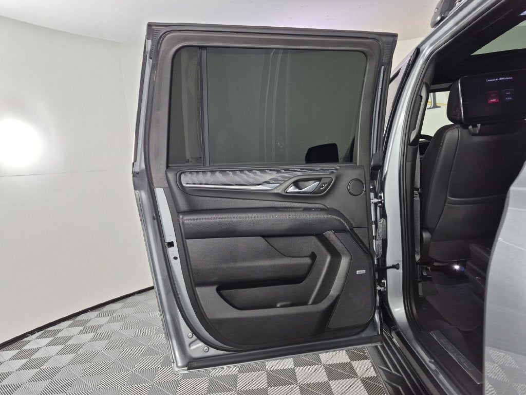 2023 GMC Yukon XL Denali - Photo 32