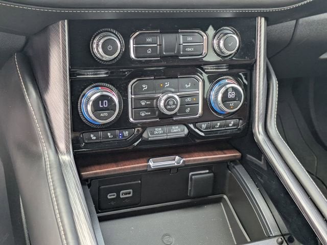 2023 GMC Yukon XL Denali Ultimate