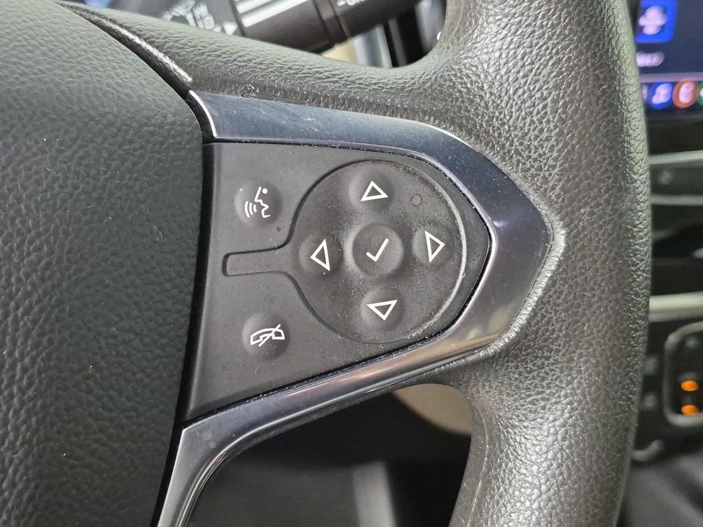 2023 Chevrolet Traverse LS - Photo 20