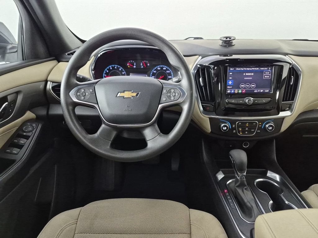 2023 Chevrolet Traverse LS - Photo 31