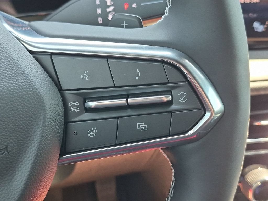 2027 Chevrolet Traverse LT - Photo 19