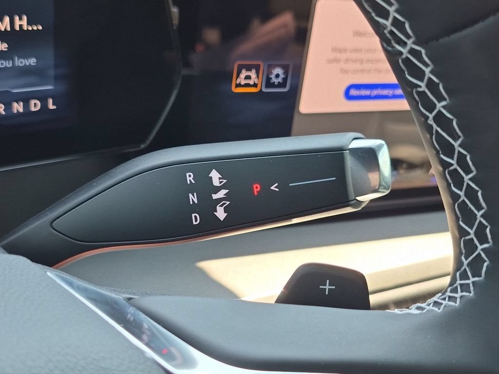 2027 Chevrolet Traverse LT - Photo 27