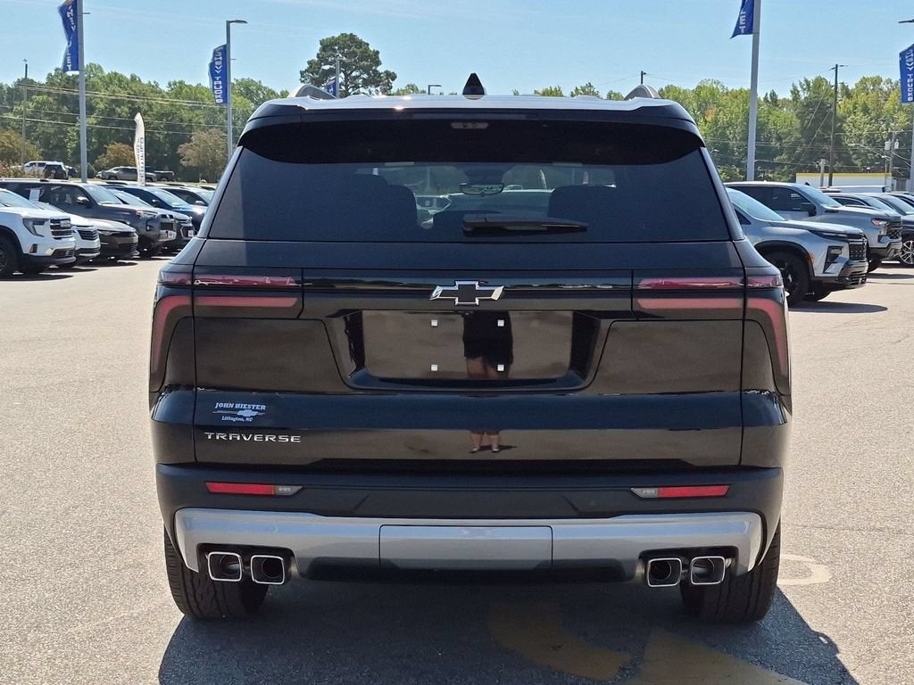 2027 Chevrolet Traverse LT - Photo 5