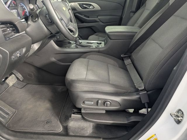 2023 Chevrolet Traverse 1LT - Photo 11
