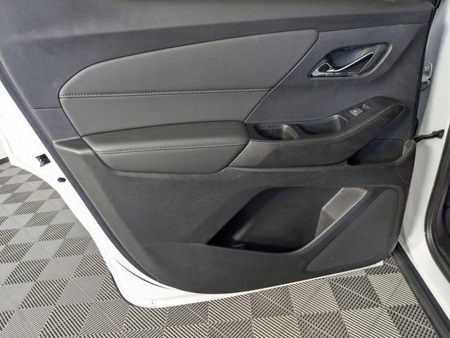2023 Chevrolet Traverse 1LT - Photo 23