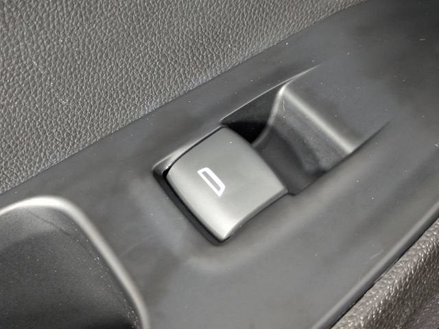 2023 Chevrolet Traverse 1LT - Photo 24