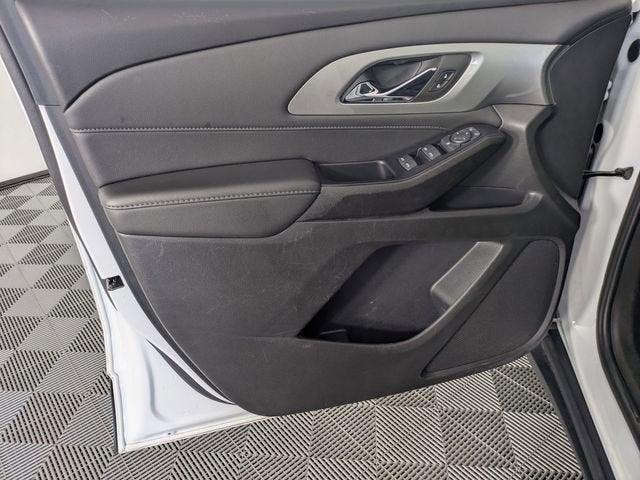 2023 Chevrolet Traverse 1LT - Photo 9