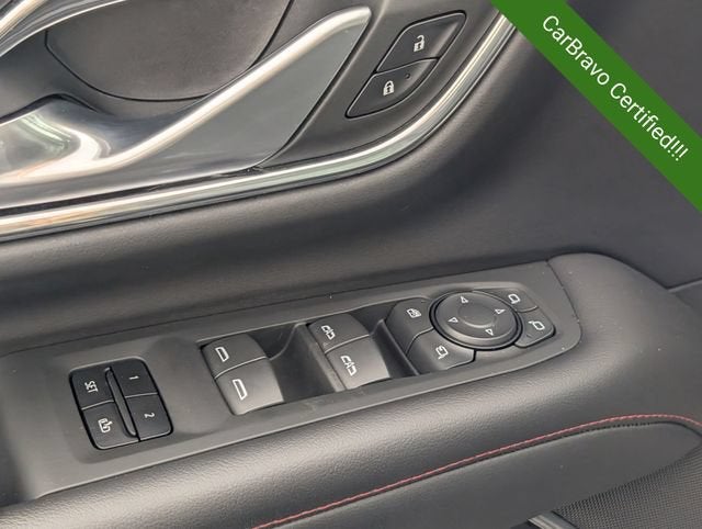 2022 Chevrolet Suburban RST - Photo 12