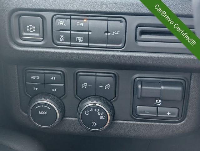 2022 Chevrolet Suburban RST - Photo 17