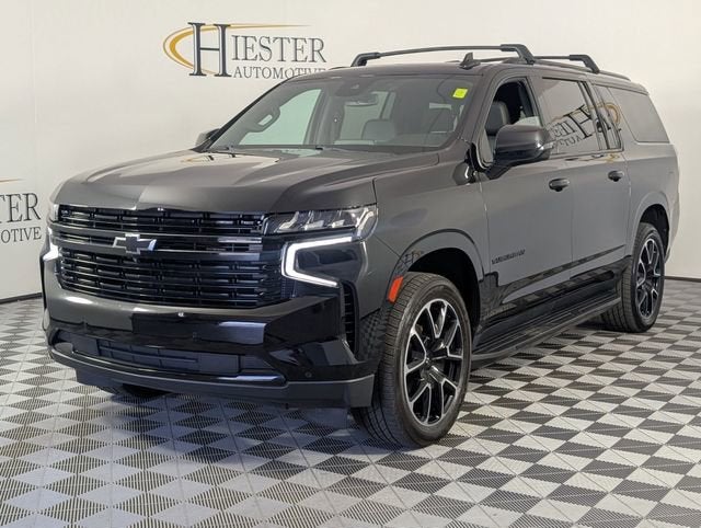 2023 Chevrolet Suburban RST