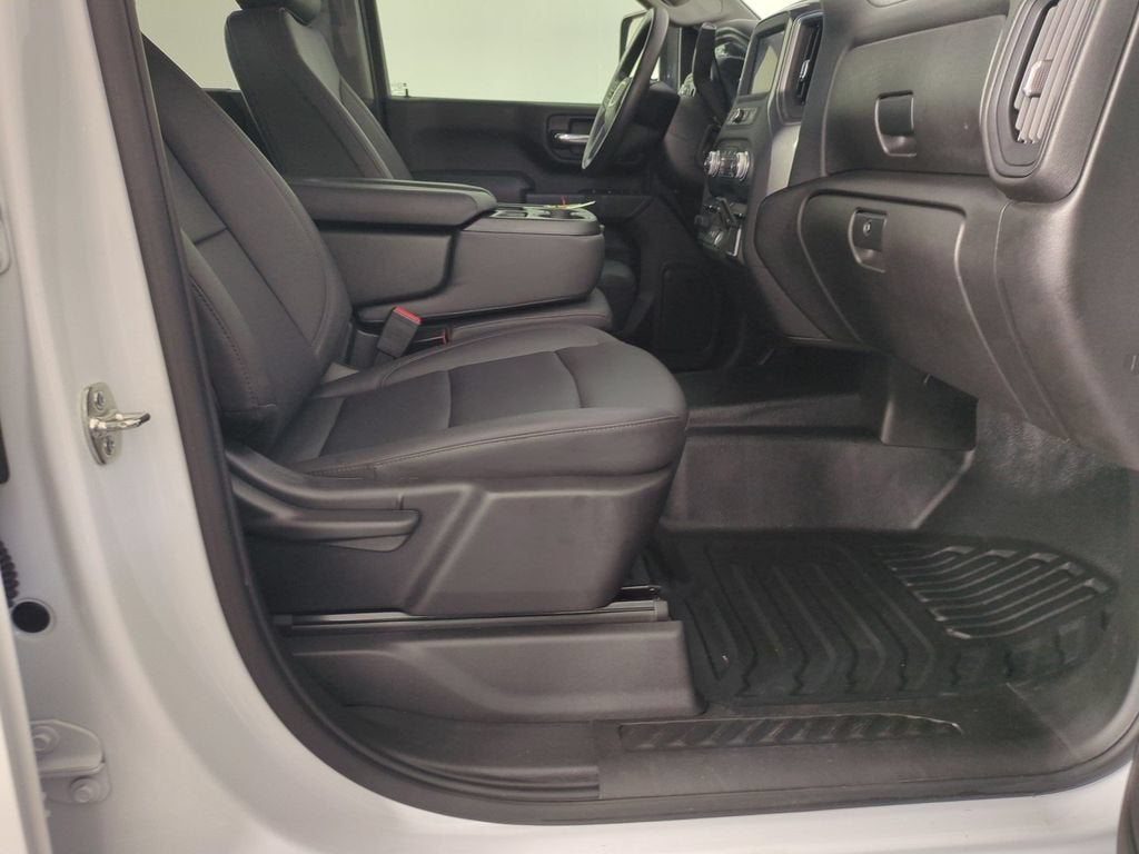 2025 GMC Sierra 2500 HD Pro