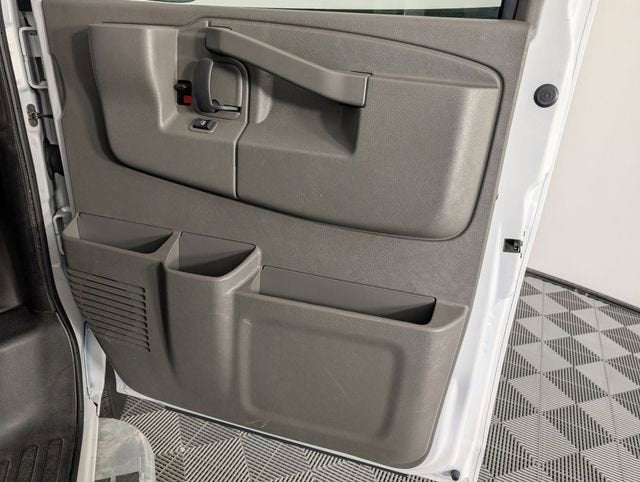 2024 GMC Savana Cargo 2500 Work Van