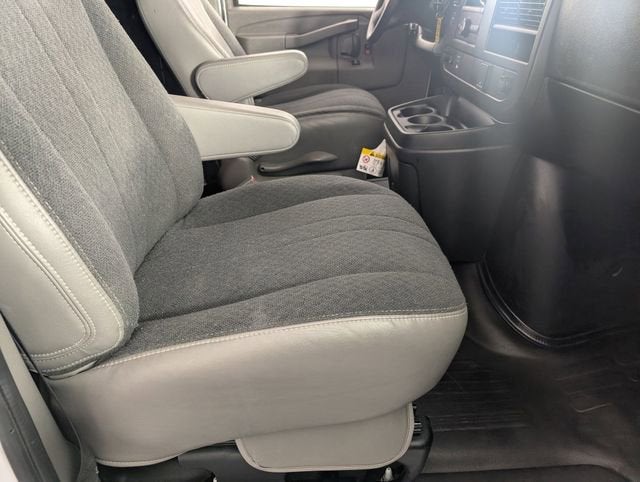 2024 GMC Savana Cargo 2500 Work Van