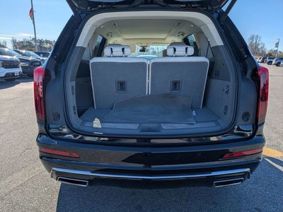 2025 Cadillac XT6 Premium Luxury