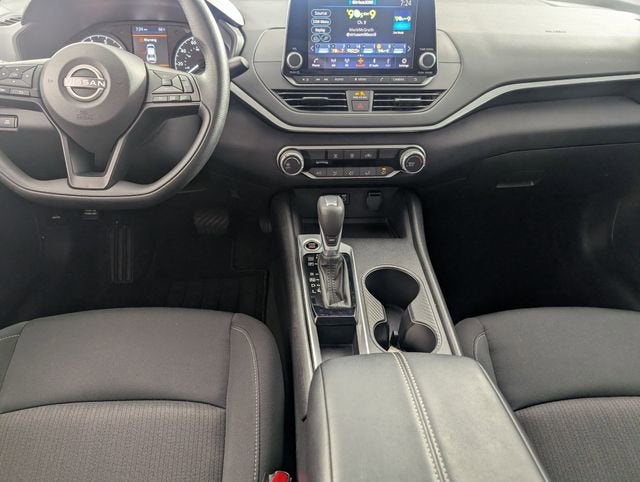 2025 Nissan Altima S FWD