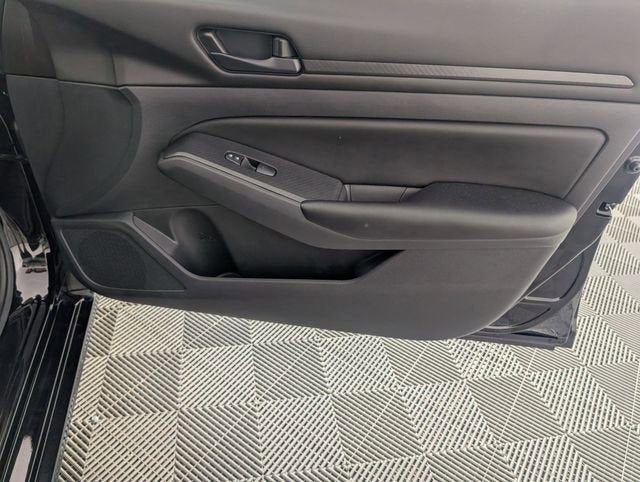 2025 Nissan Altima S FWD