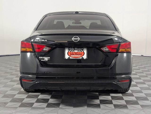 2025 Nissan Altima S FWD