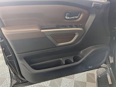 2023 Nissan Titan Platinum Reserve