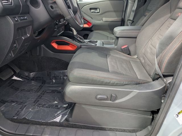 2024 Nissan Frontier Crew Cab PRO-4X 4x4