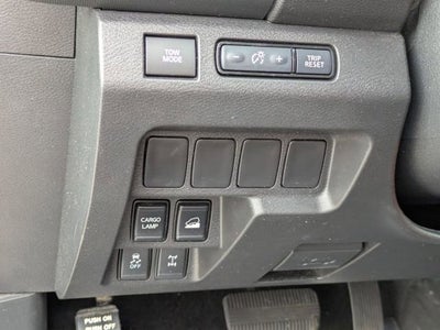 2024 Nissan Frontier Crew Cab PRO-4X 4x4