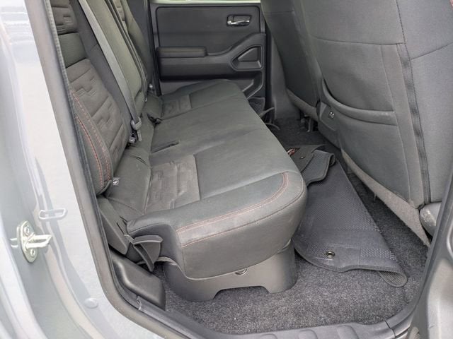 2024 Nissan Frontier Crew Cab PRO-4X 4x4