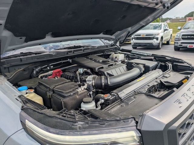 2024 Nissan Frontier Crew Cab PRO-4X 4x4