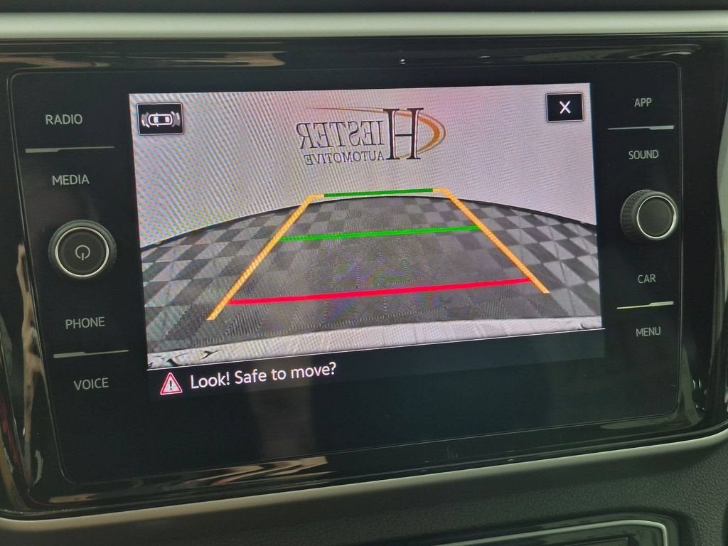 2022 Volkswagen Atlas SE w/Tech - Photo 21