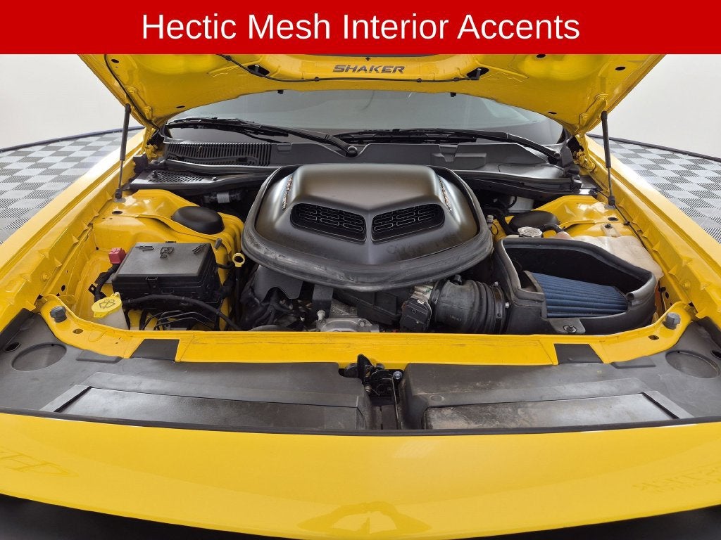 2018 Dodge Challenger 392 Hemi Scat Pack Shaker