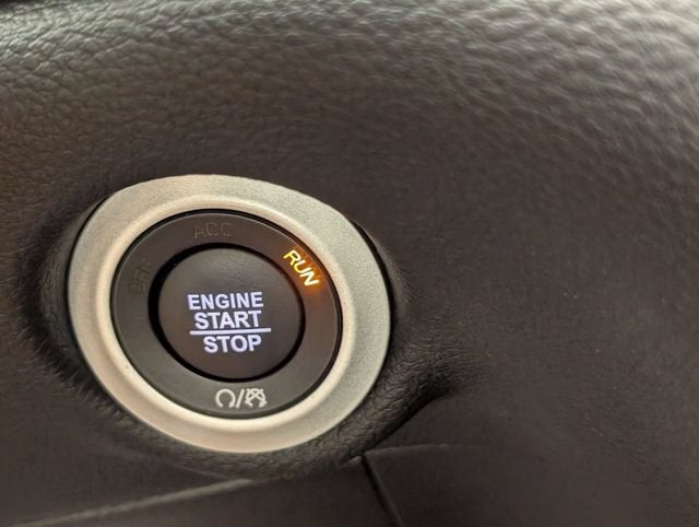 2025 Chrysler Pacifica Select - Photo 22