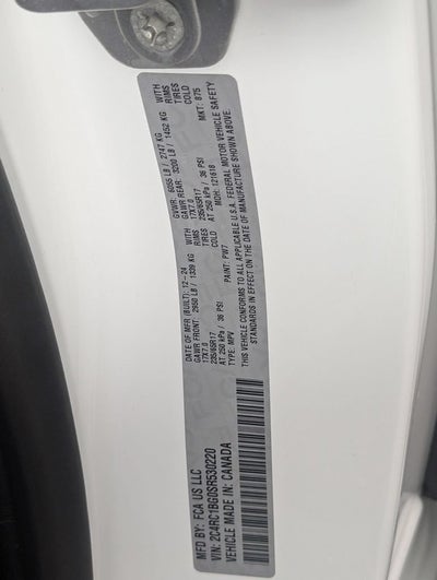 2025 Chrysler Pacifica Select