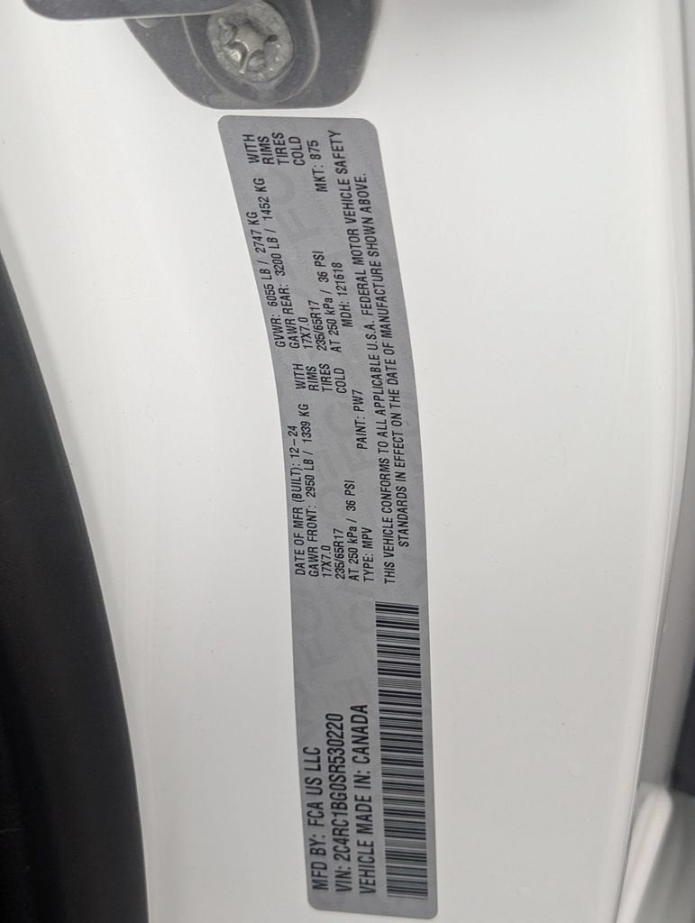 2025 Chrysler Pacifica Select