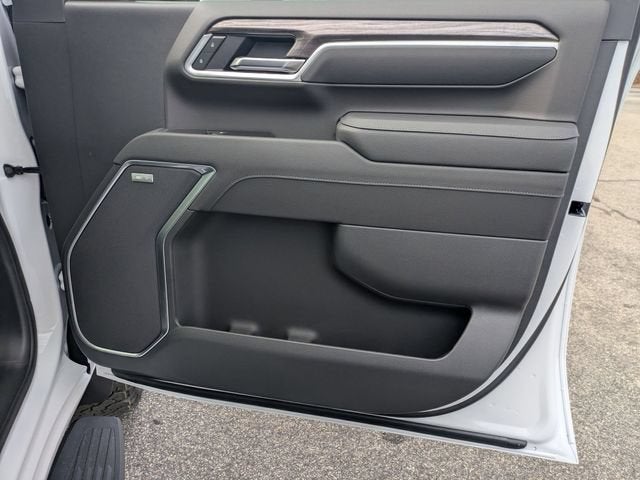 2026 Chevrolet Silverado 2500 HD LTZ - Photo 39