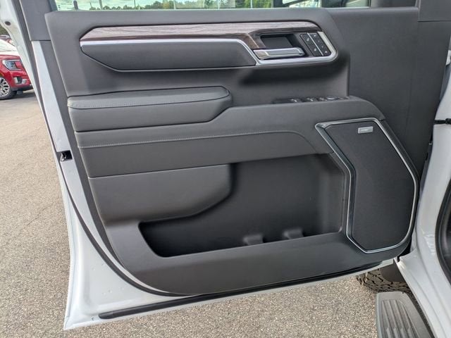 2026 Chevrolet Silverado 2500 HD LTZ - Photo 9