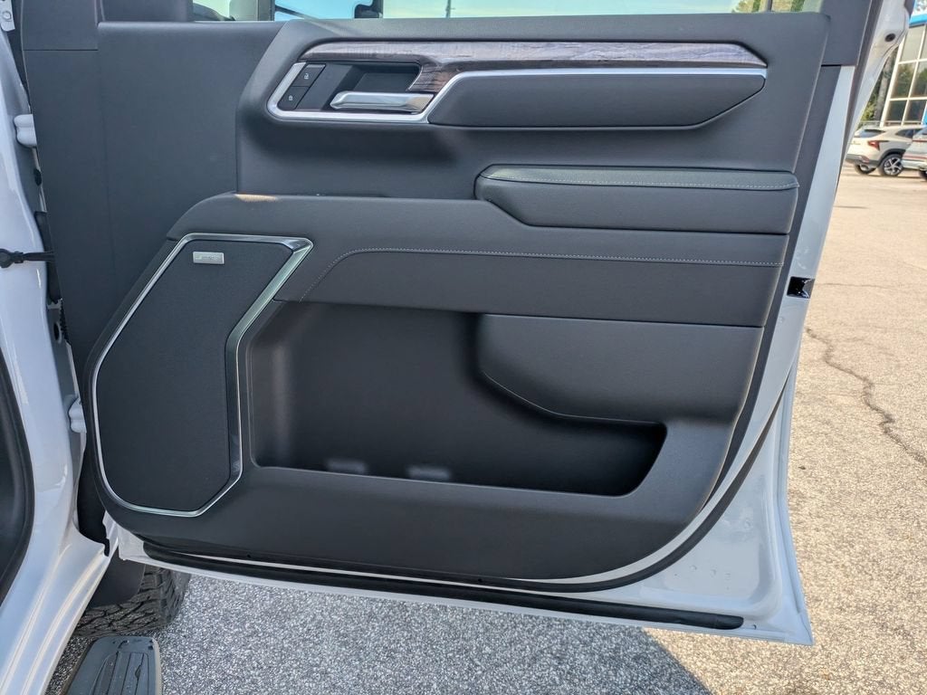 2026 Chevrolet Silverado 2500 HD LTZ - Photo 38