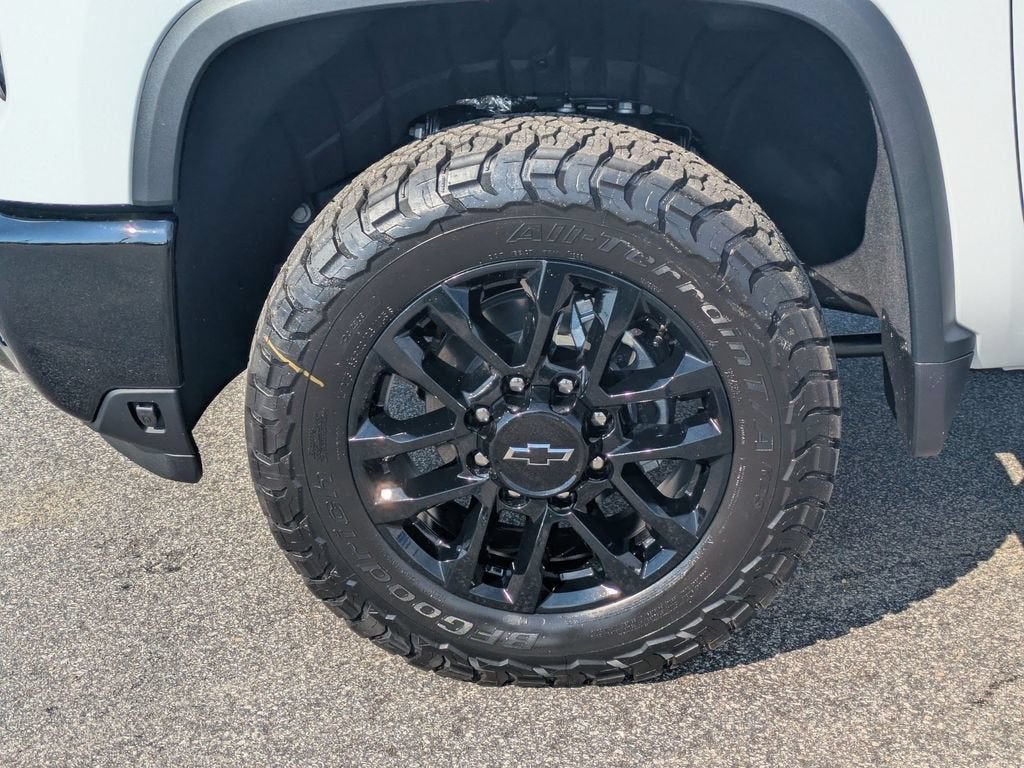2026 Chevrolet Silverado 2500 HD LTZ - Photo 8