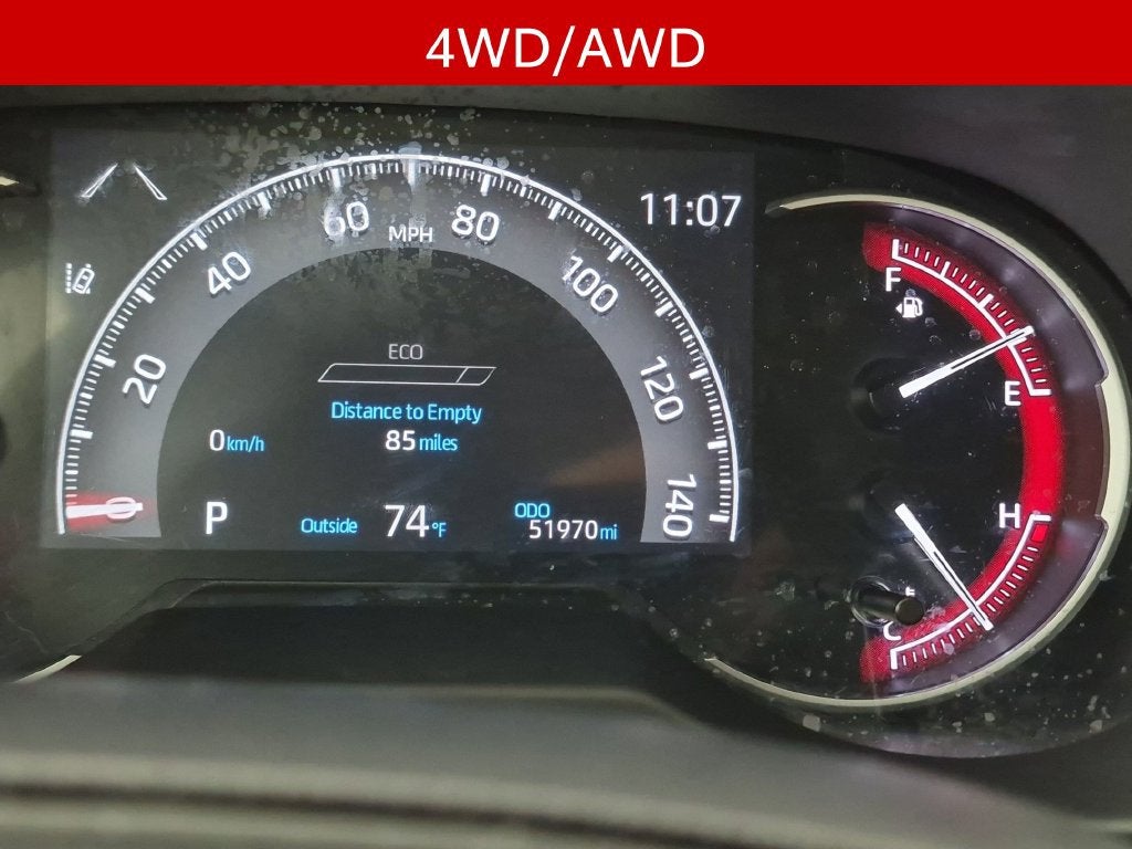 2025 Toyota RAV4 LE - Photo 6