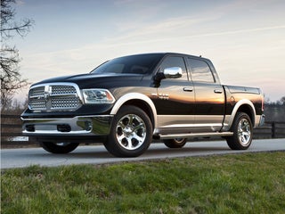 2020 RAM 1500 Classic SLT Crew Cab 4x4 5'7" Box
