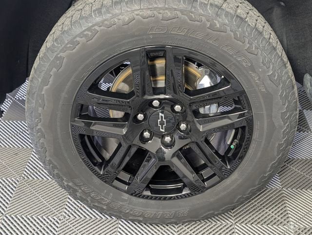 2024 Chevrolet Silverado 1500 Custom Trail Boss