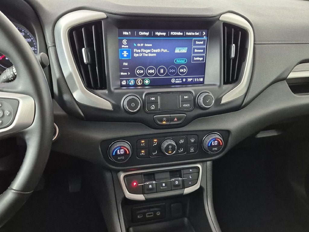 2024 GMC Terrain SLT - Photo 22
