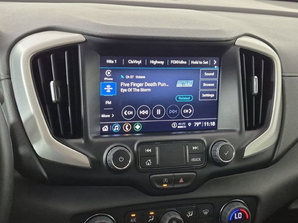 2024 GMC Terrain SLT - Photo 23